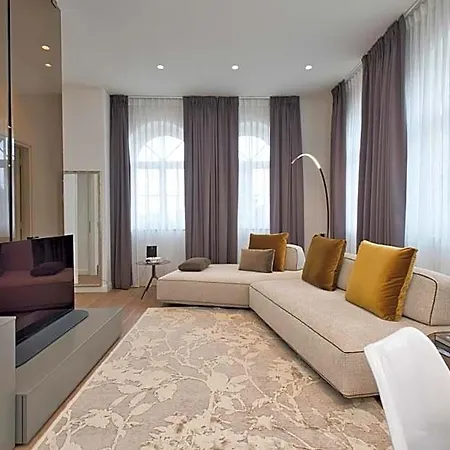 Hotel Castello Il Codirosso Cesate
