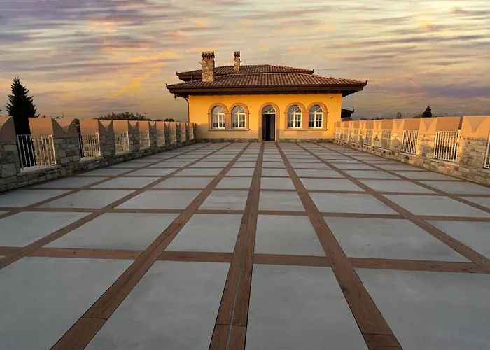 Castello Il Codirosso Hotel Cesate