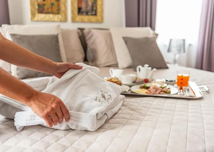 Hotel Castello Il Codirosso