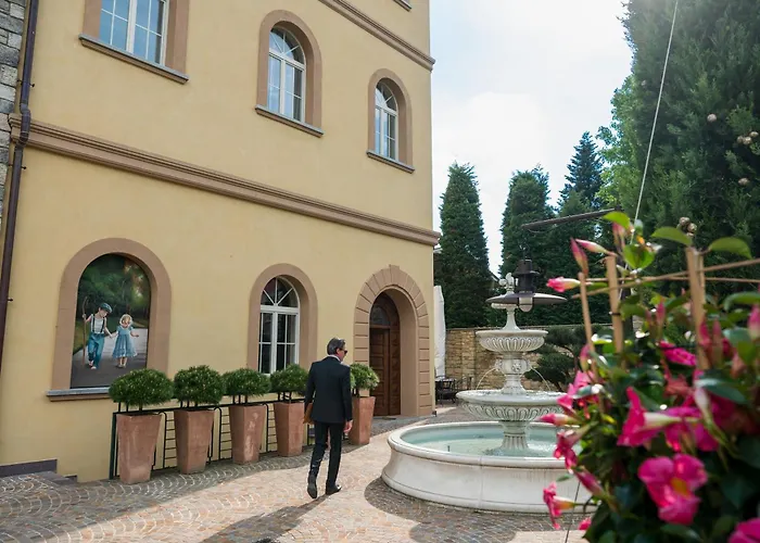Hotel Castello Il Codirosso